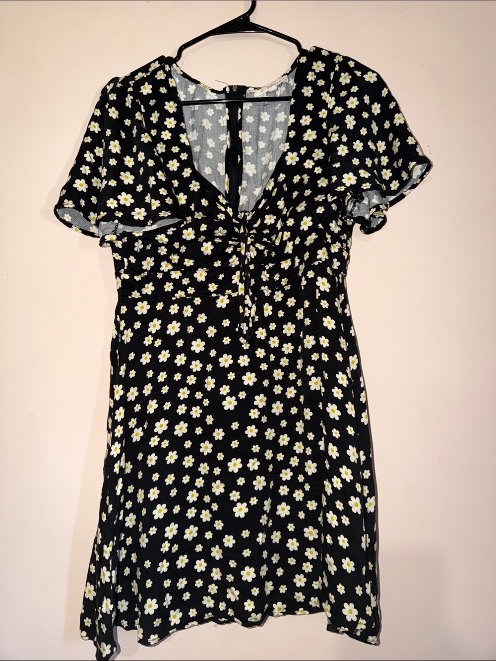Rewind Black Dress with White & Yellow Daisy Print